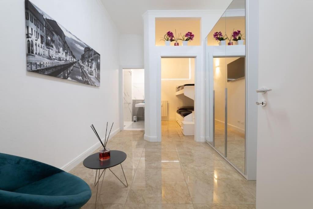 San Babila - Luxury Milanese Apartment エクステリア 写真